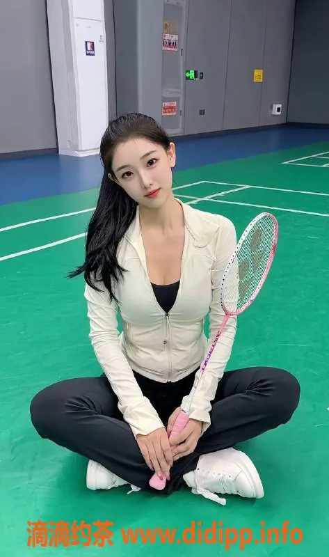 深圳楼凤-光明小圆，600元体验萌妹制服服务