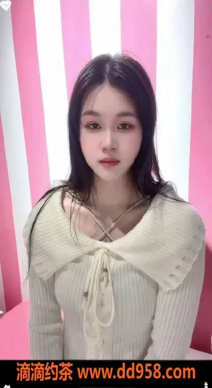 深圳楼凤-福田敏敏，700元亲亲体验，制服丝袜服务