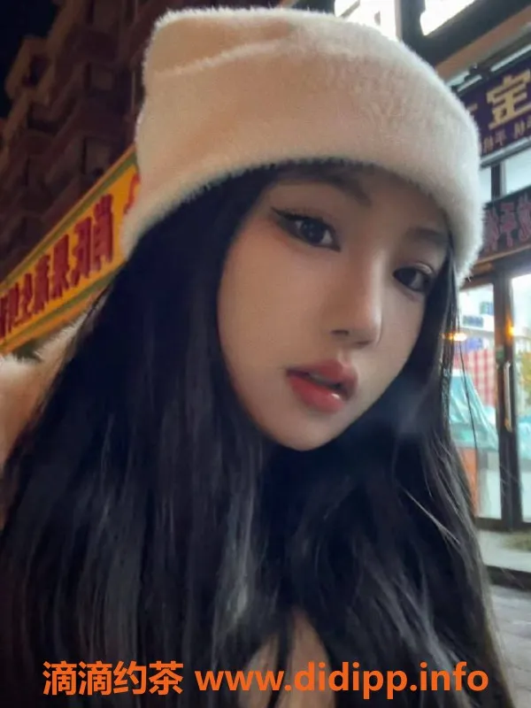 广州楼凤-广州天河瞳瞳，价格900p，私密服务体验