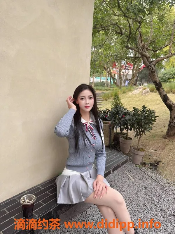 成都楼凤-成华区御姐蜜桃，颜值8.5，服务9.0