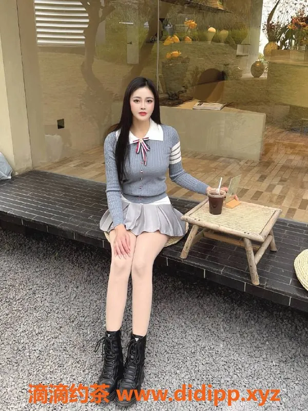 成都楼凤-成华区御姐蜜桃，颜值8.5，服务9.0