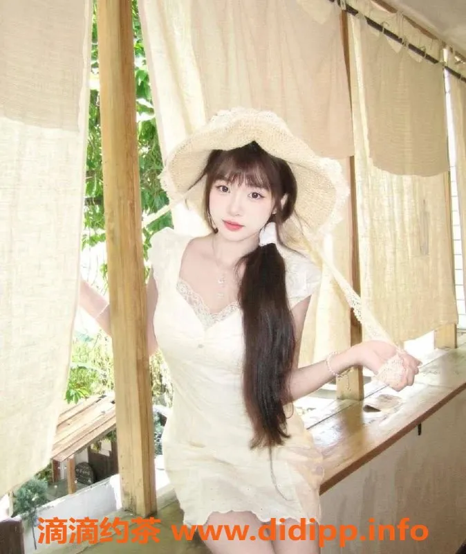 广州楼凤-天河小紫，700元，已视频验证，学妹气质