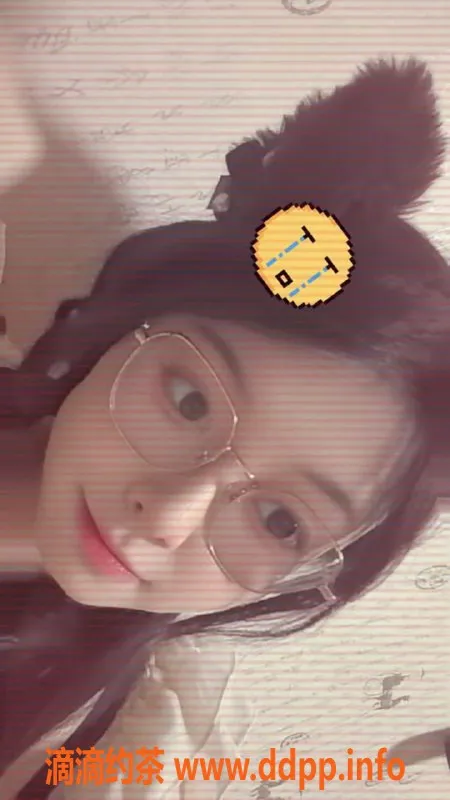 广州楼凤-天河乐乐，700元，已视频验证，学妹风格