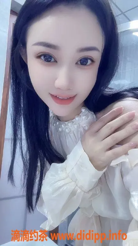 深圳楼凤-光明御姐菲菲，800元优质服务等你来试！