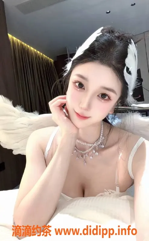 广州楼凤资源信息,天河甜柒柒，嫩妹鸳鸯浴，2000p超值享受