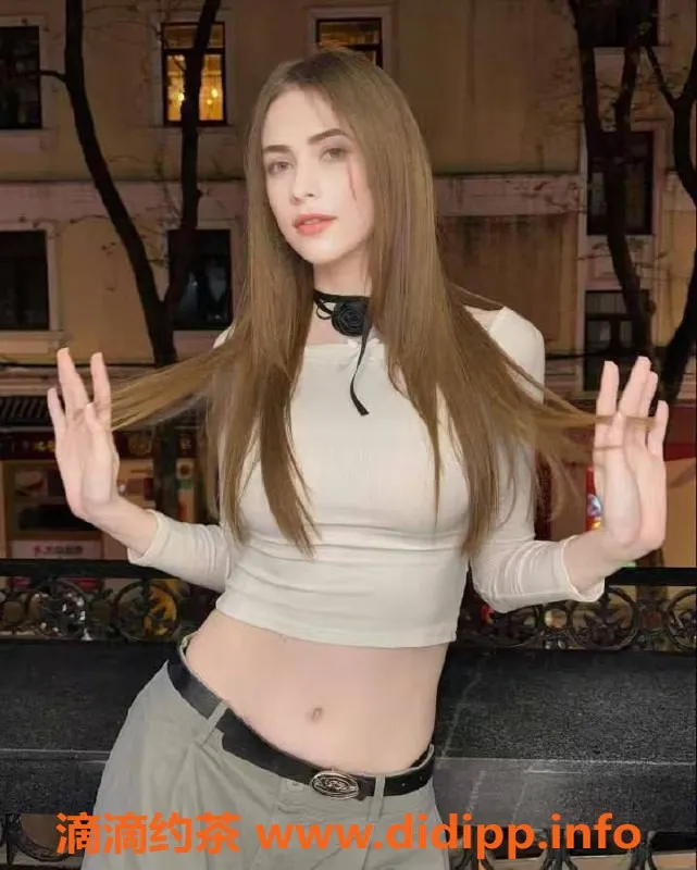 无锡楼凤-惠山区依莎，176cm高颜值陪浴女