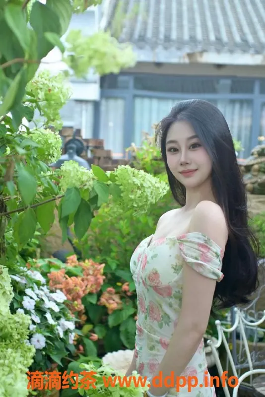 广州楼凤-白云御姐思思，夜课只需7P