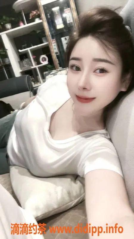 深圳楼凤-深圳罗湖宝儿，1088起超值服务