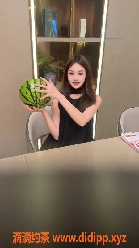 北京楼凤-奈雪 朝阳双井 167 45kg 胸B 陪浴服务