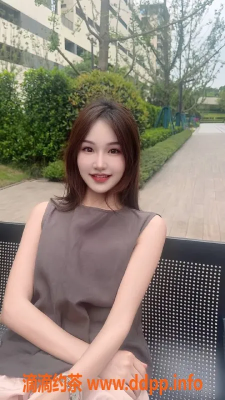 北京楼凤-奈雪 朝阳双井 167 45kg 胸B 陪浴服务