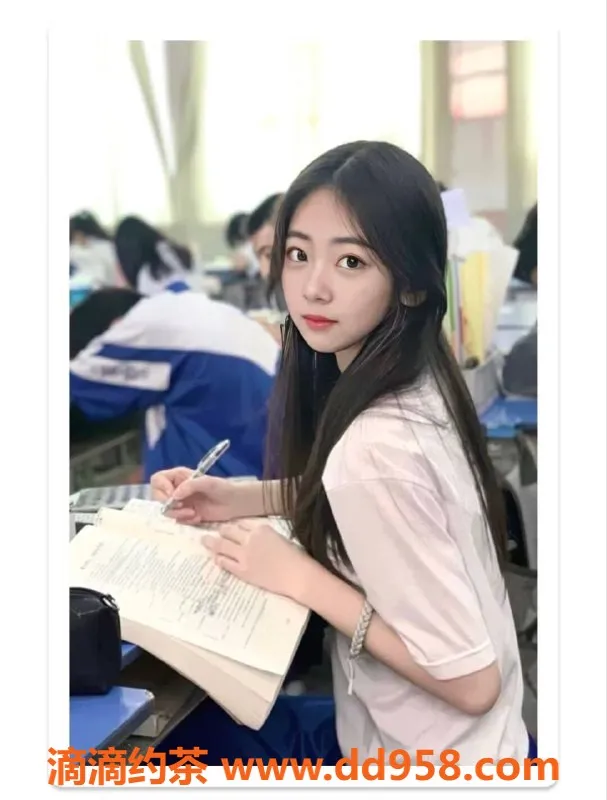 北京楼凤-顺义机场东路 冉冉 20岁 C罩杯粉嫩妹子