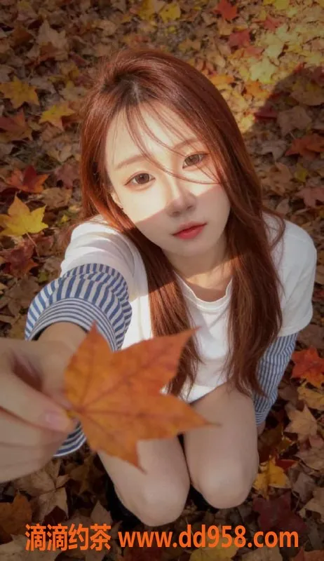 常州楼凤-武进#学妹果果，167高、92重，600起价陪浴服务