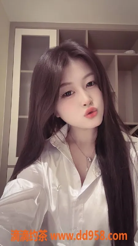 深圳楼凤资源信息,坂田竹眠，900元体验鸳鸯浴与69服务