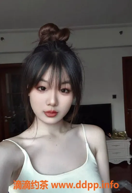 深圳楼凤资源信息,龙华 175cm C罩杯 金刚铁锤妹 价格900起