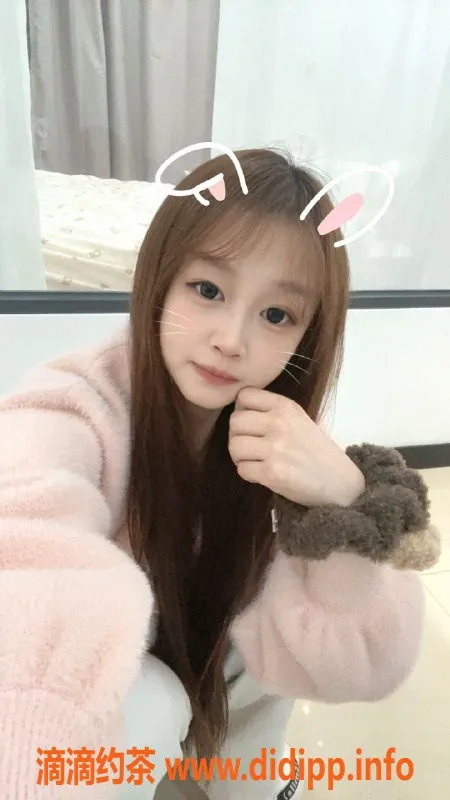 深圳楼凤-南山嫩妹玖玖，700P起，制服诱惑等你来体验！