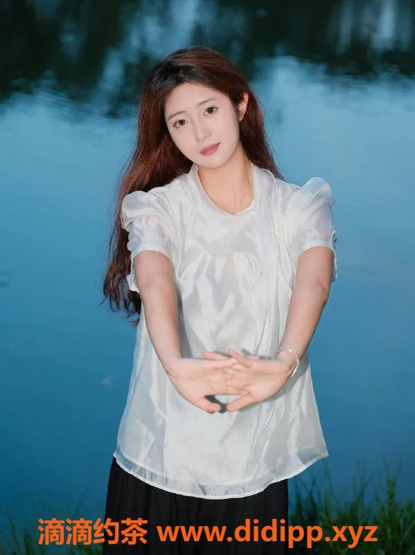 深圳楼凤资源信息,宝安雪儿 166cm C罩杯 性感享受只需1000元