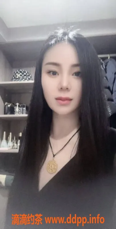 广州楼凤-海珠芊芊，500元视频验证学姐，极致服务体验