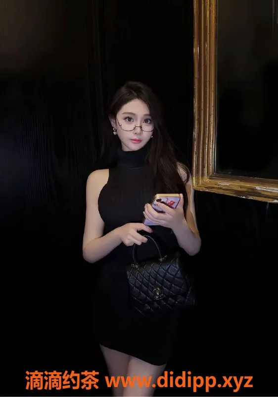 无锡楼凤资源信息,梁溪区珂冰冰，175cm高颜值萝莉音陪浴服务