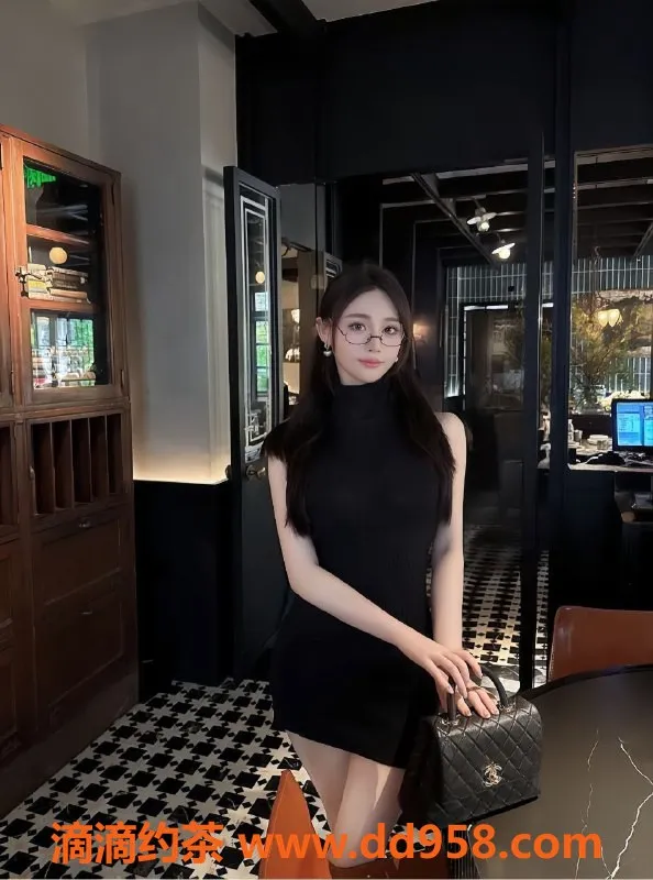 无锡楼凤-梁溪区珂冰冰，175cm高颜值萝莉音陪浴服务