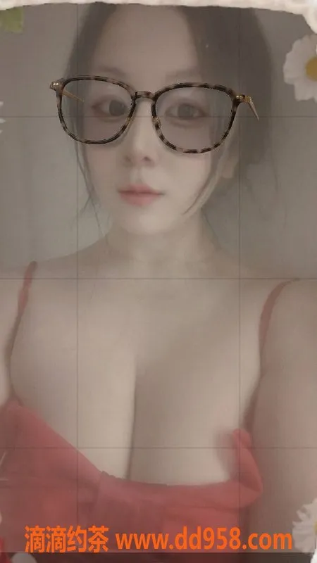 成都楼凤资源信息,青羊区花花，身材惹火，服务优质