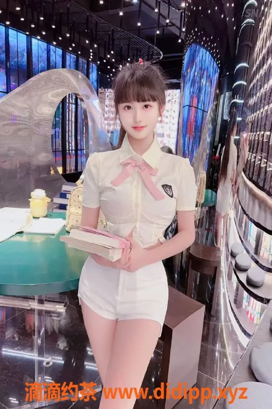 深圳spa会所-深圳龙华95无套口爆，598元全裸服务！