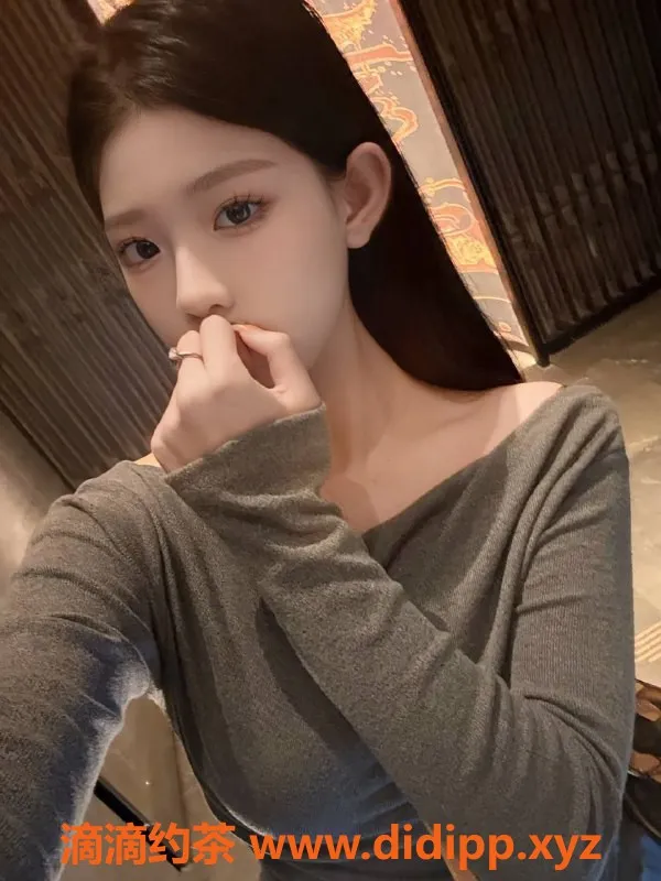 广州楼凤-天河嫩妹倾城，10P服务，胸围大长腿