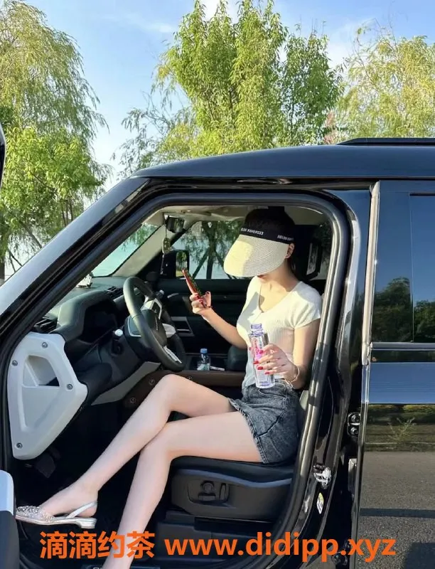 深圳楼凤-福田霓儿，174cm高C罩杯御姐，服务超给力