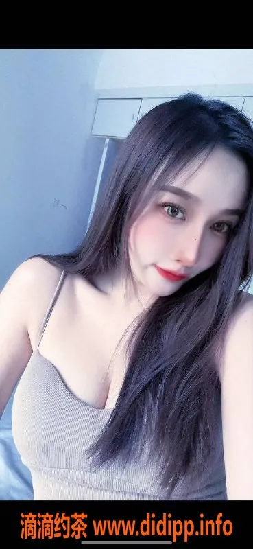 广州楼凤-天河御姐慧慧，10P鸳鸯浴大胸体验