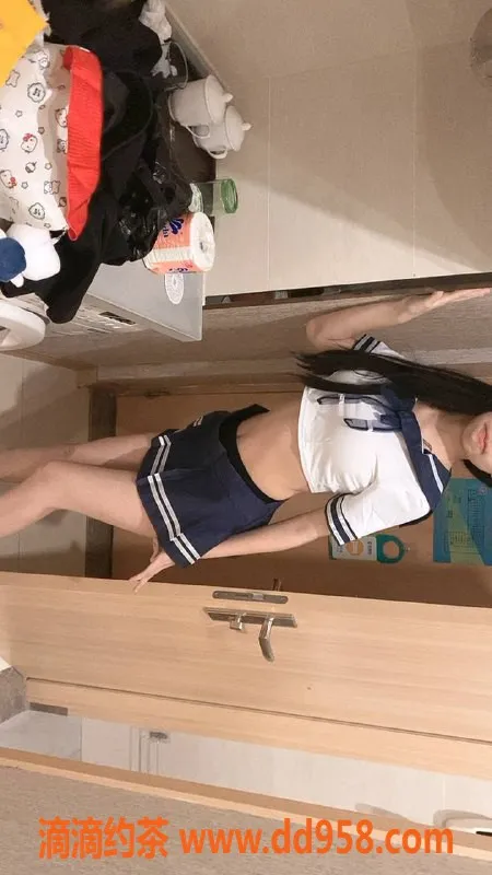 广州楼凤资源信息,番禺嫩妹可乐，6P预约热线等你来聊