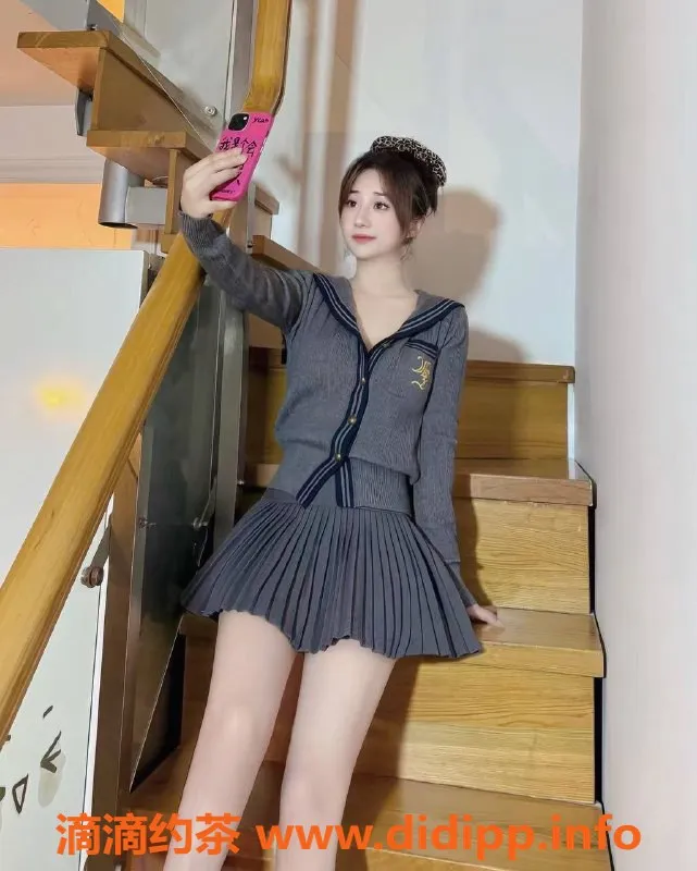 深圳楼凤资源信息,福田嫩姐书瑜，800元胸推与六九服务