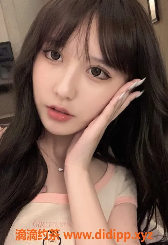 广州楼凤-白云御姐诺诺，8P鸳鸯浴等你体验