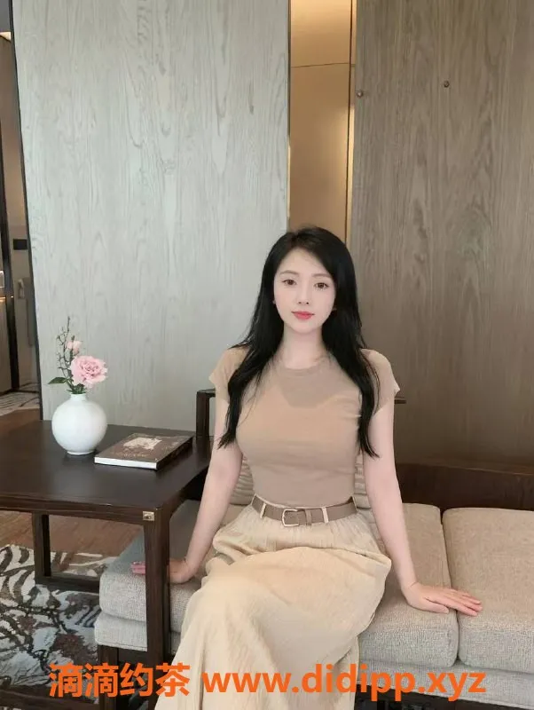 中山楼凤资源信息,琴琴，24岁，C+胸围，西区服务值得一试