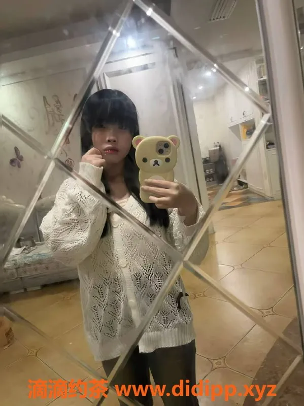 广州楼凤资源信息,白云嫩妹琳琳，7P鸳鸯浴大胸服务