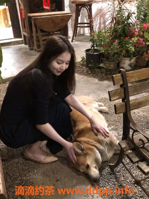 广州楼凤-天河嫩妹苏雨沫，12P舌吻诱惑等你体验！