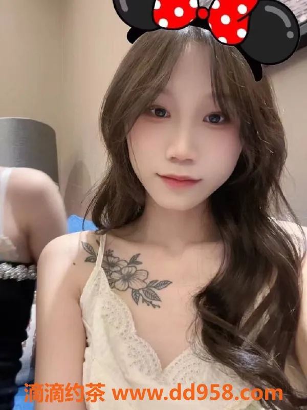 成都楼凤-成华区美悠，160CM 40KG，口活超赞价位合理