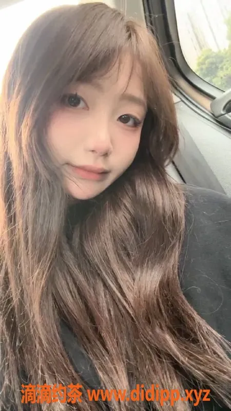 成都楼凤资源信息,成华区小月月，18岁，身高165，90斤，态度好