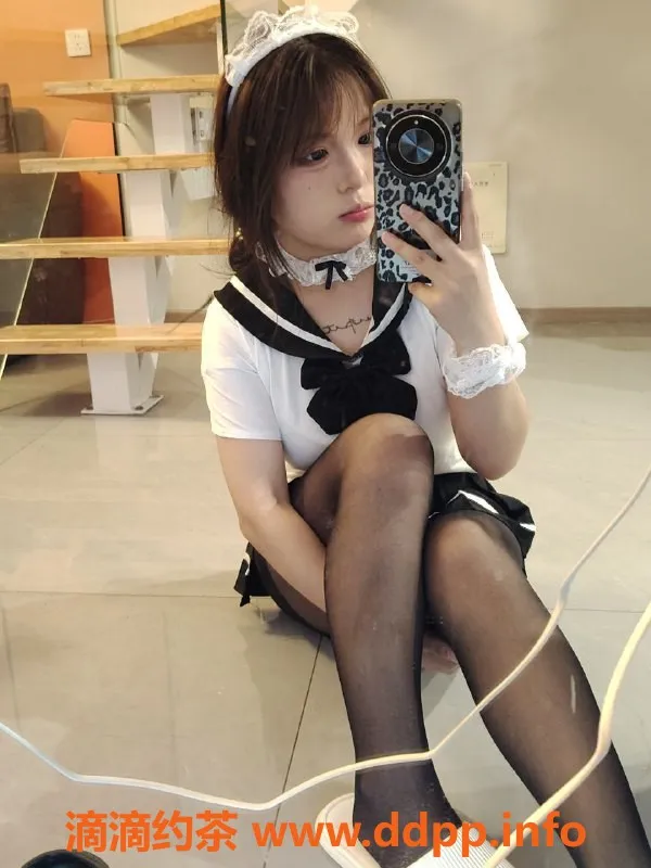 成都楼凤-成华区微胖妹子，18岁，身高160，B+奶，超好服务！