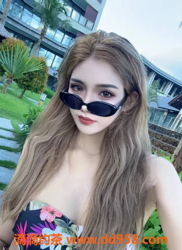 深圳楼凤-福田沈琦梦，长腿女神，1100P全方位服务