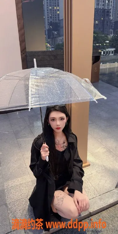 武汉楼凤-汉口小珍珠，166身高，课费600，欢迎私聊