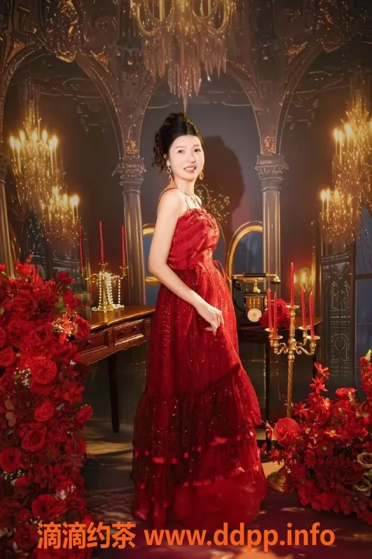 深圳上门服务-福田熟女莎莎，800元抓龙筋按摩服务