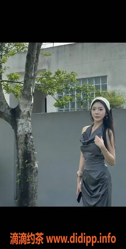 深圳楼凤-深圳龙华小鱼儿，甜妹制服，800p起