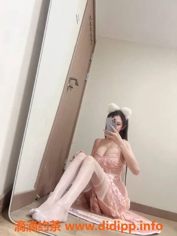 深圳楼凤资源信息,龙岗微微，800元起，情趣服务多样