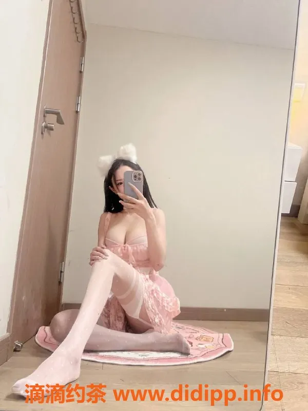 深圳楼凤-龙岗微微，800元起，情趣服务多样