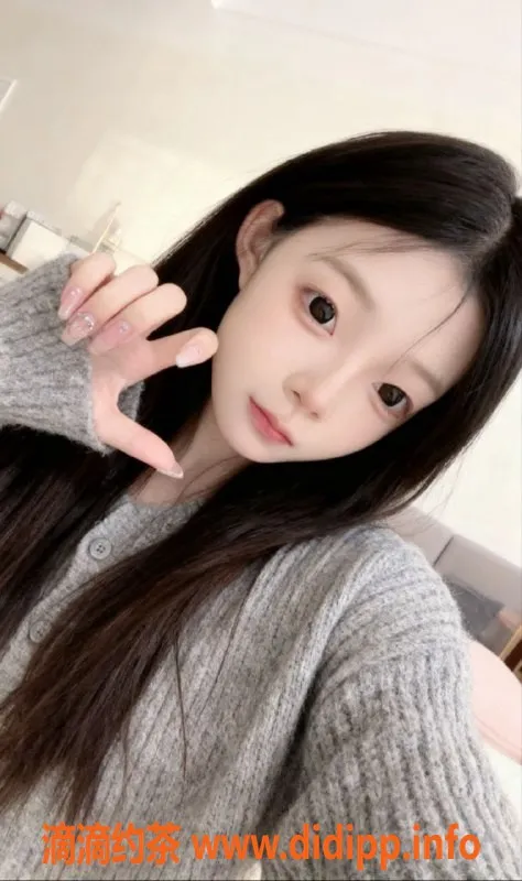 广州楼凤资源信息,天河嫩妹Uu，7P夜课舌吻体验