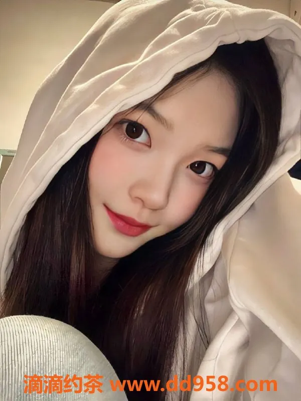 深圳楼凤-深圳南山李晨曦，900元嫩妹服务等你来享！