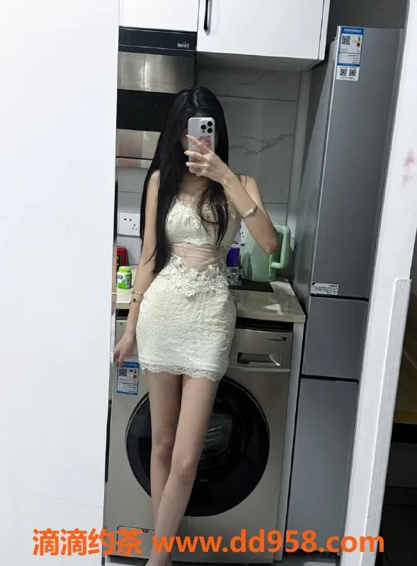 广州楼凤资源信息,天河嫩妹琪琪，特色鸳鸯浴8P服务