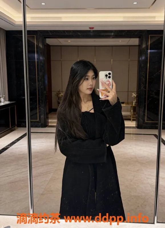 广州楼凤-天河嫩妹琪琪，特色鸳鸯浴8P服务