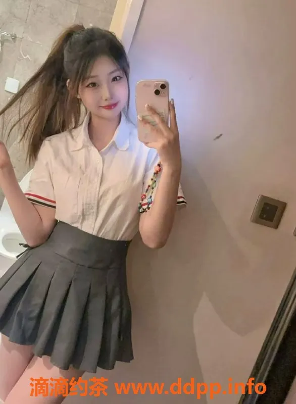 广州楼凤资源信息,天河嫩妹北极星，8P鸳鸯浴尽享舌吻