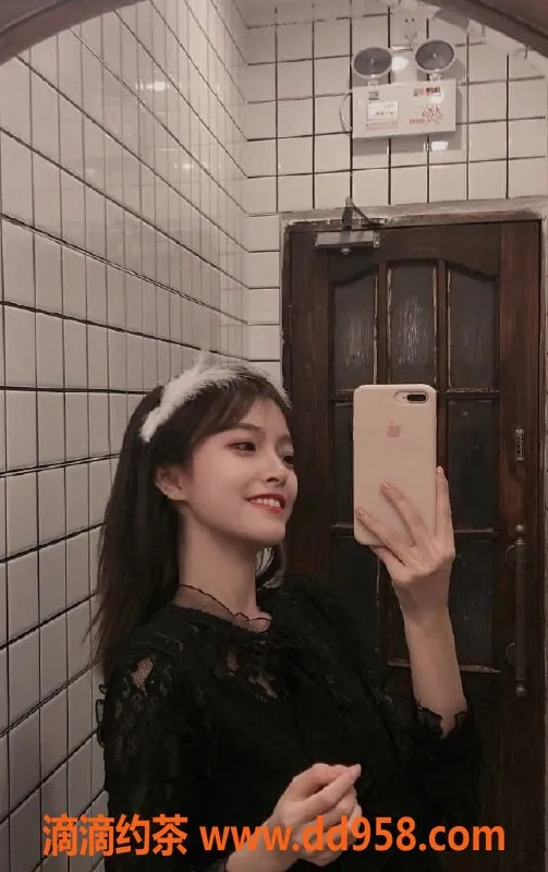 广州楼凤-天河御姐婷婷，8P鸳鸯浴等你体验