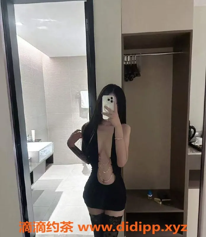 常州楼凤-武进嫩妹可可，165高90重，陪浴调情服务